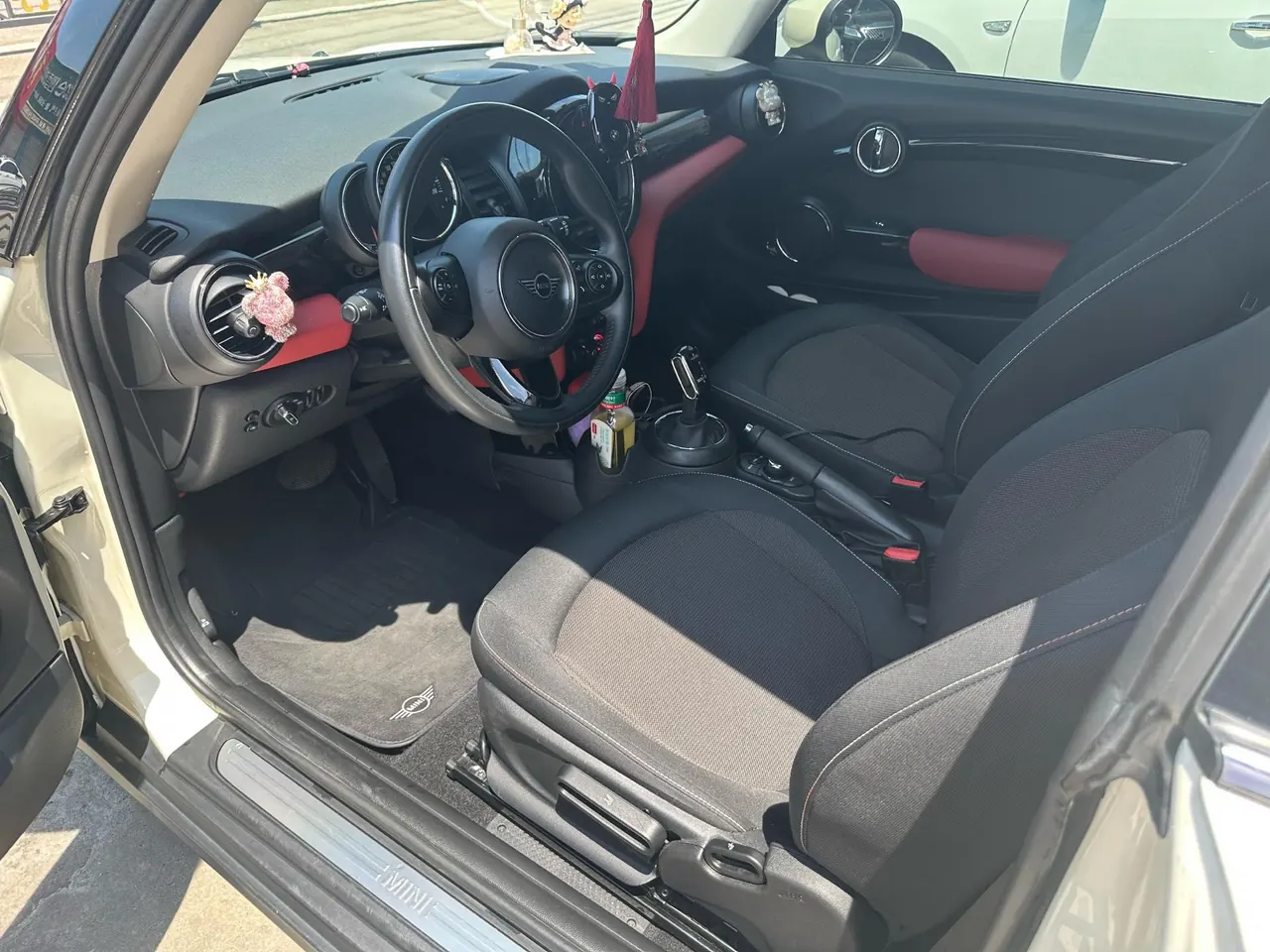 MINI Mini (imported) 2021 Mini One 1.5T automatic gear 7