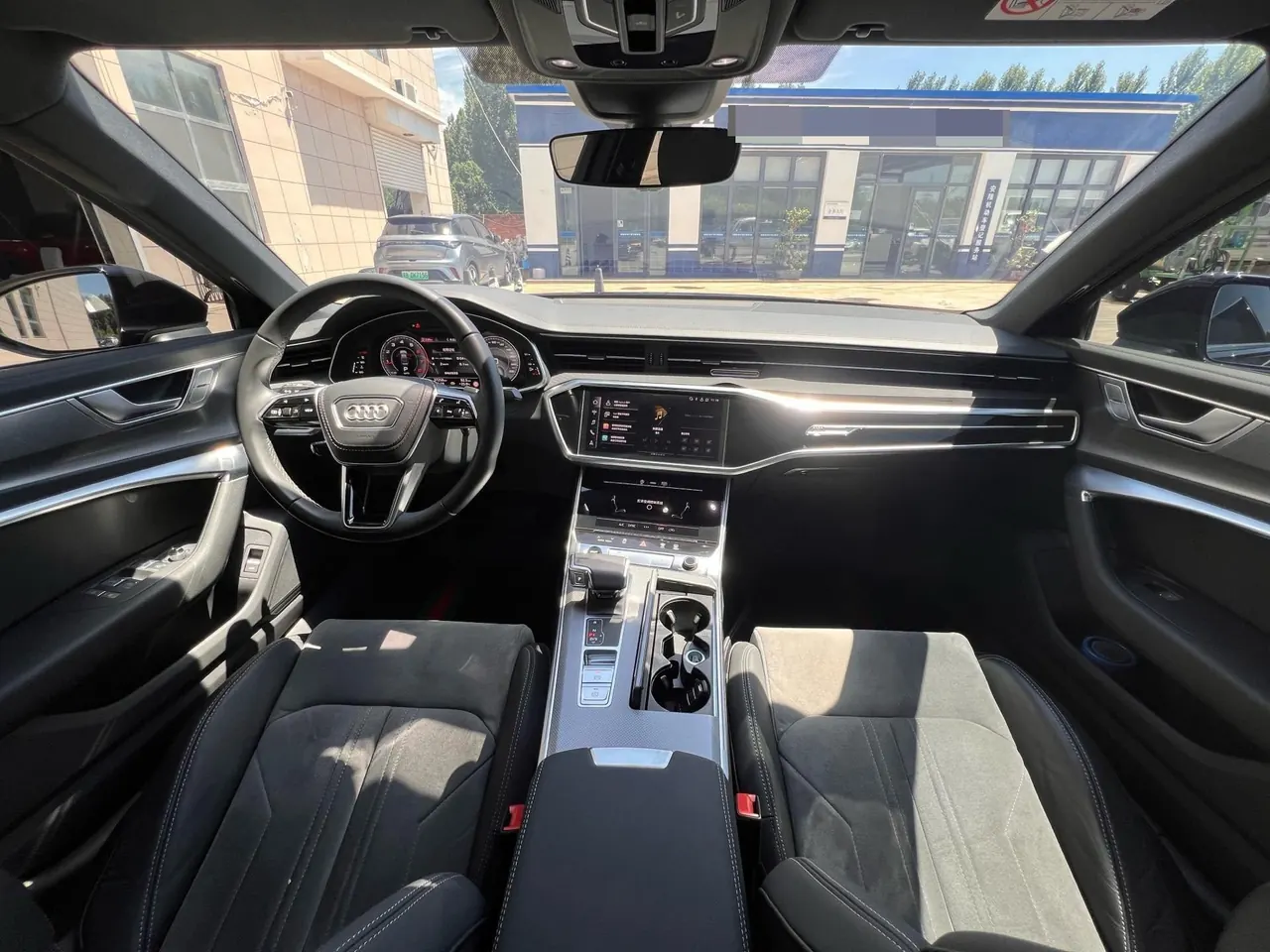 Audi 2024 A6L 2.0TFSI 40TFSI Deluxe Dynamic Automatic 5
