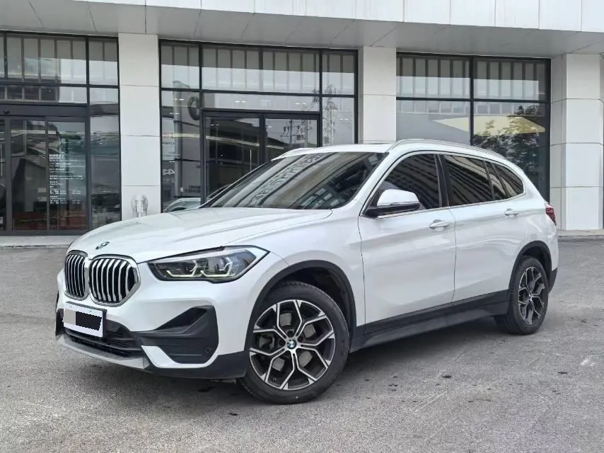 BMW 2022 X1 sDrive25Li 2.0T Leading Automatic Gear - View 1