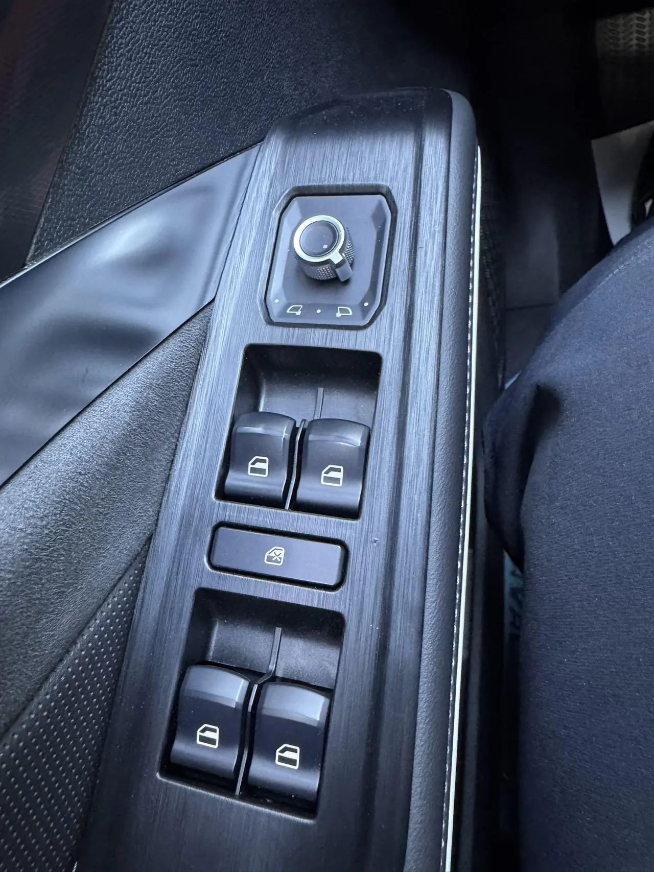 Haval 2023 H6 1.5T National Tide Edition Urban Edition Automatic Gear 12