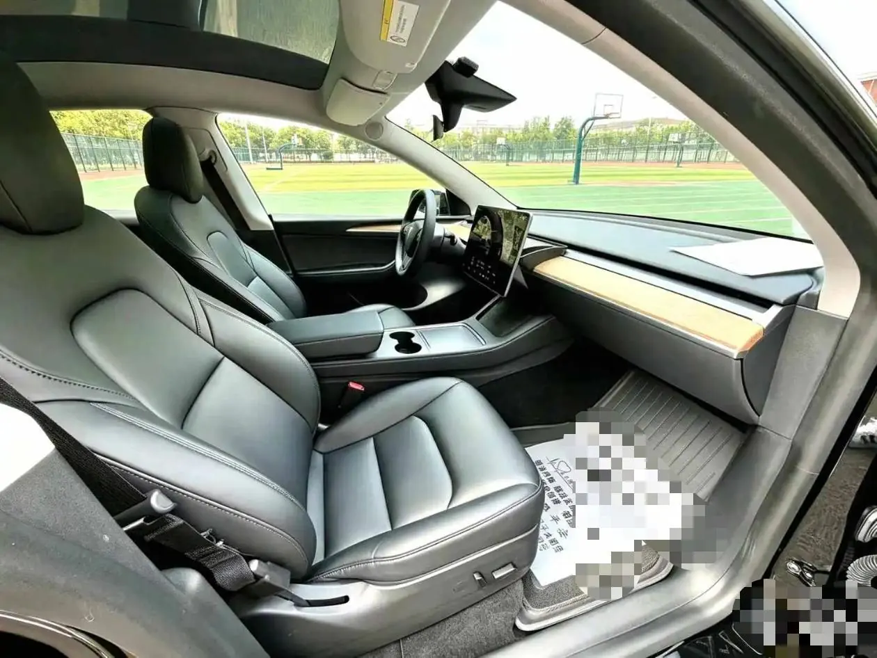 Tesla 2022 Model Y rear-wheel drive version (facelift) automatic gear 13