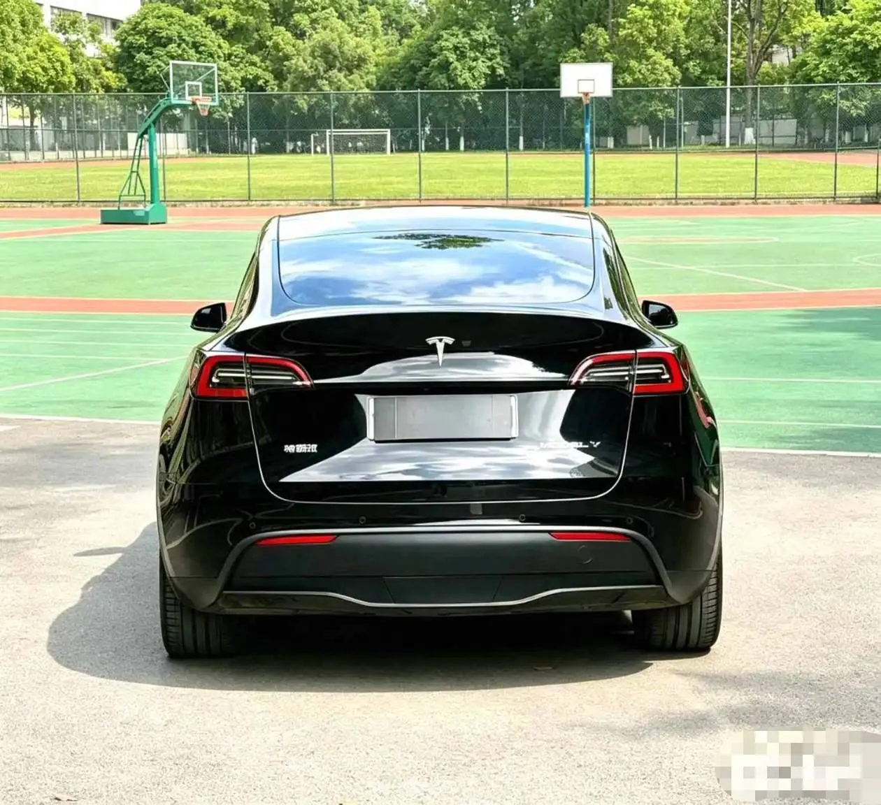 Tesla 2022 Model Y rear-wheel drive version (facelift) automatic gear 3