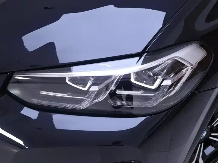 BMW X3 2022 xDrive25i M sports suit 4