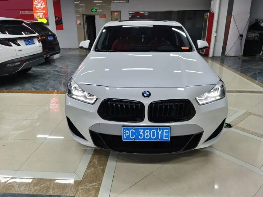 BMW 2021 X2 sDrive25i 2.0T M sports suit automatic gear 2