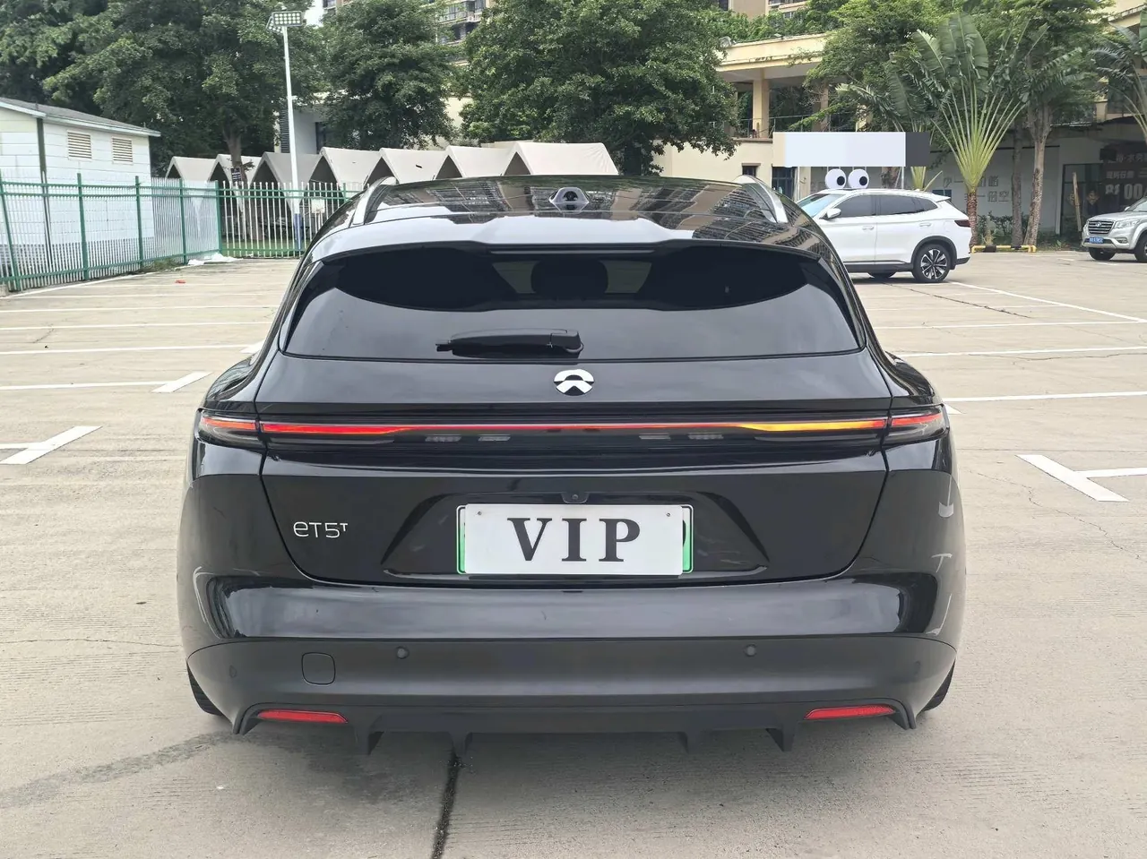 NIO 2024 ET5T 75kWh Touring automatic 5