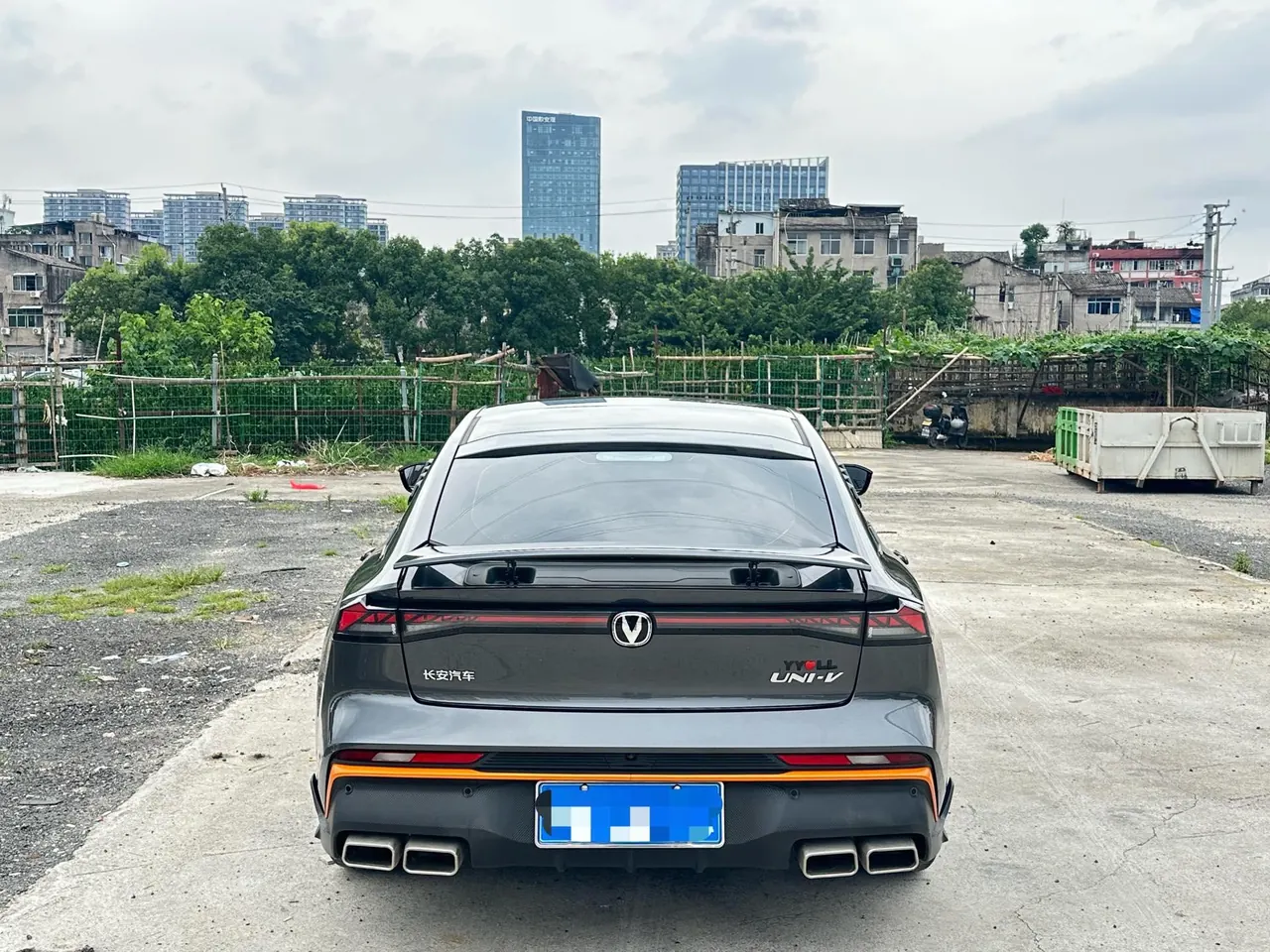 ChangAn 2024 UNI-V 1.5T Distinguished Sports Automatic 8