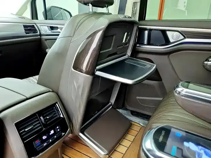 Weiran 2020 330TSI Business Edition 12