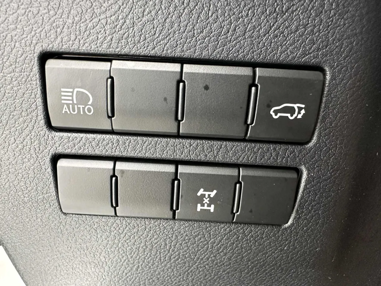 Lexus NX (Imported) 2020 NX200 2.0 Stepless Front Edition Automatic Gear 13