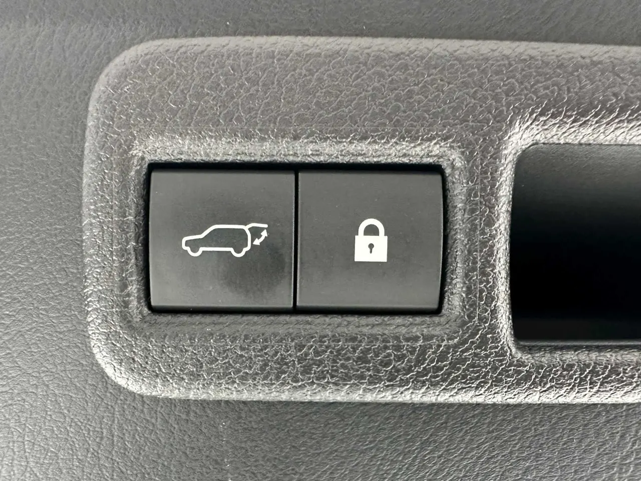 Lexus NX (Imported) 2020 NX200 2.0 Stepless Front Edition Automatic Gear 17