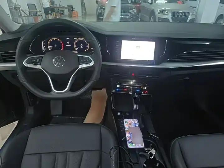 Passat 2025 outstanding 330TSI Star Elite Edition 10