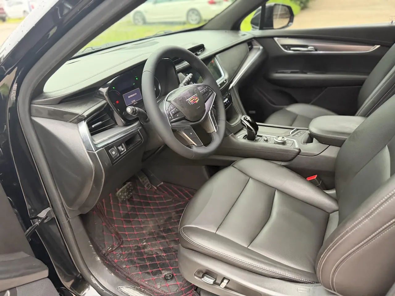 Cadillac 2020 XT5 2.0T 28T 4-wheel drive luxury automatic gear 3