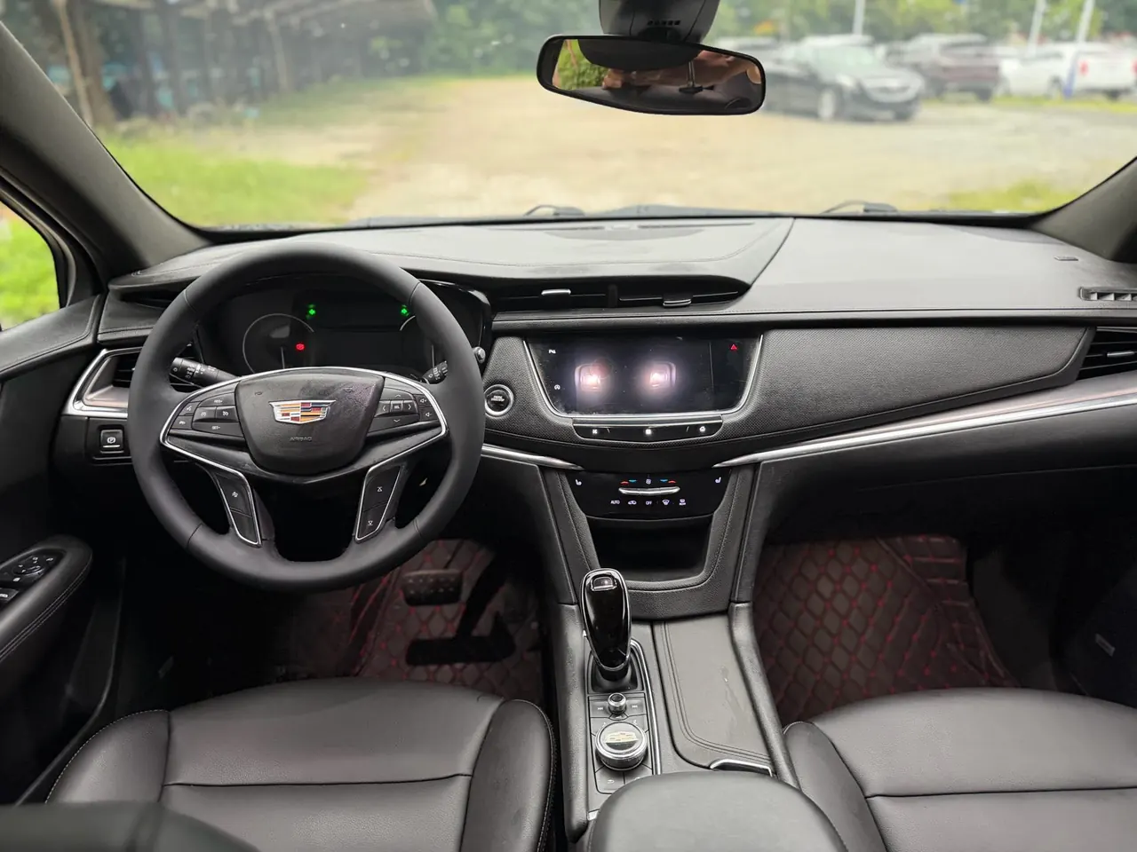 Cadillac 2020 XT5 2.0T 28T 4-wheel drive luxury automatic gear 5
