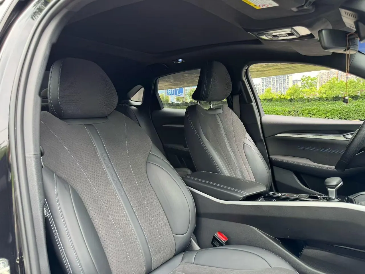 Geely 2025 xingrui 2.0TD oriental obsidian star version automatic gear 6