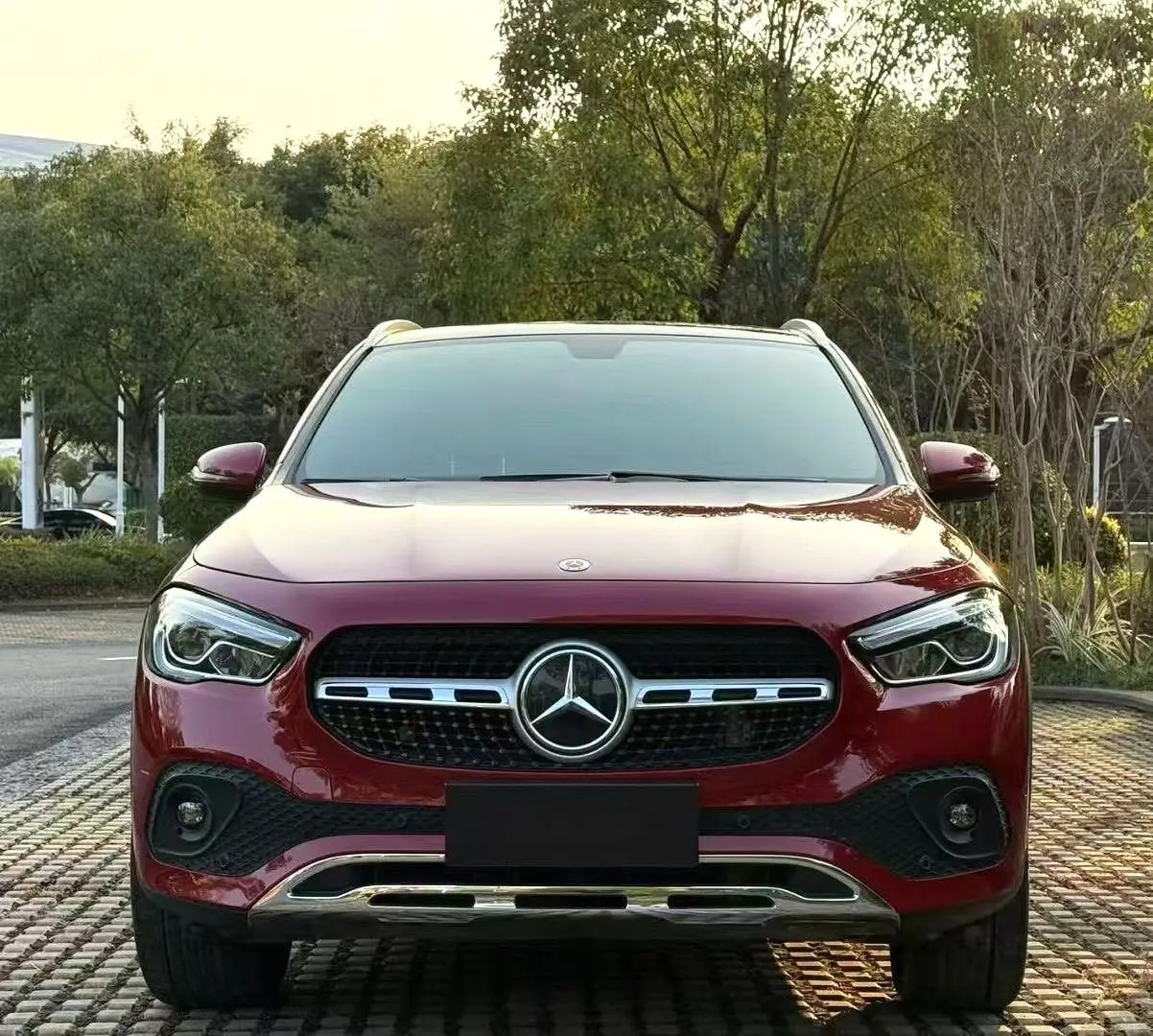 Mercedes Benz 2020 GLA 200 1.3T automatic gear 2