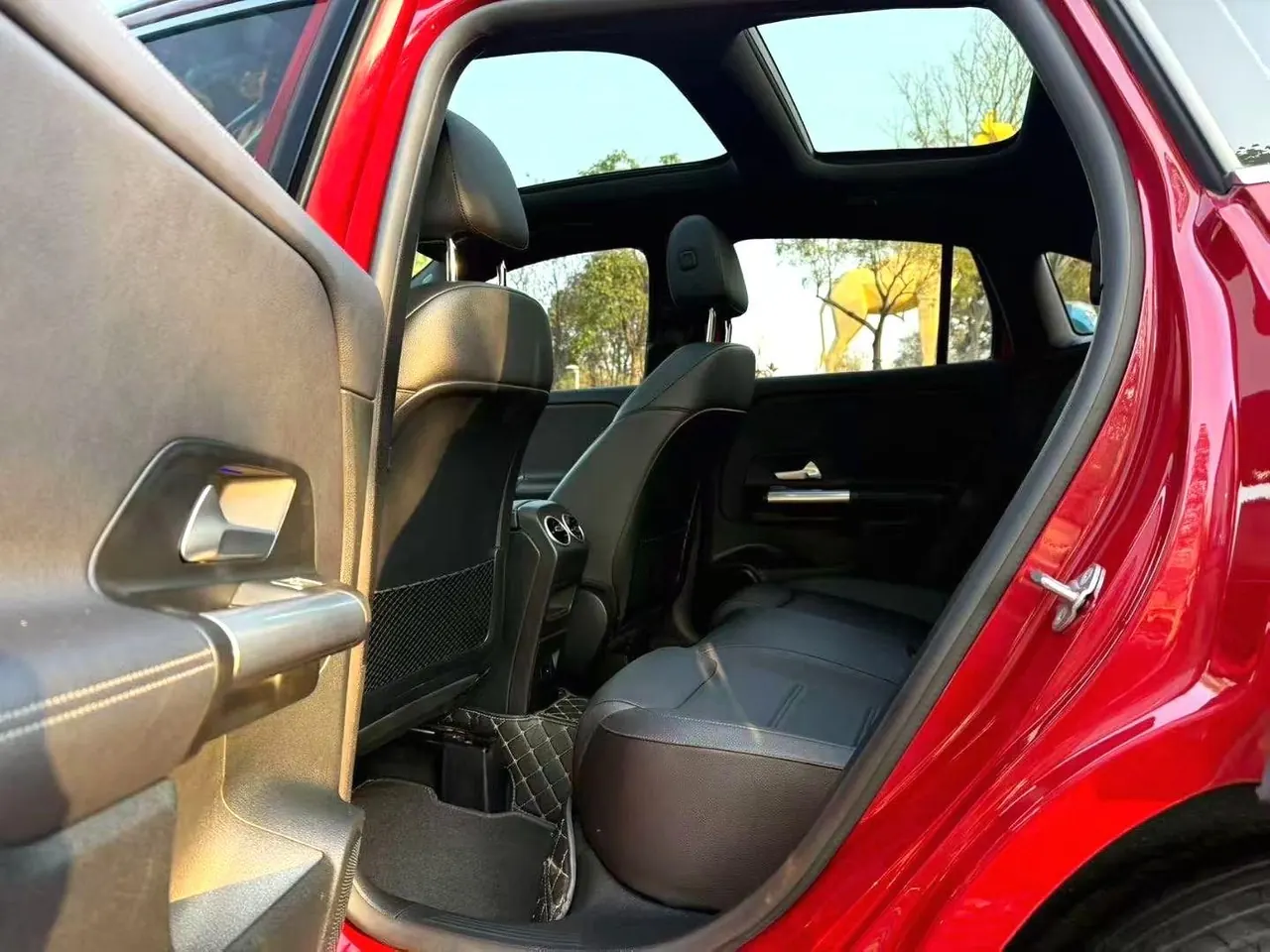 Mercedes Benz 2020 GLA 200 1.3T automatic gear 7