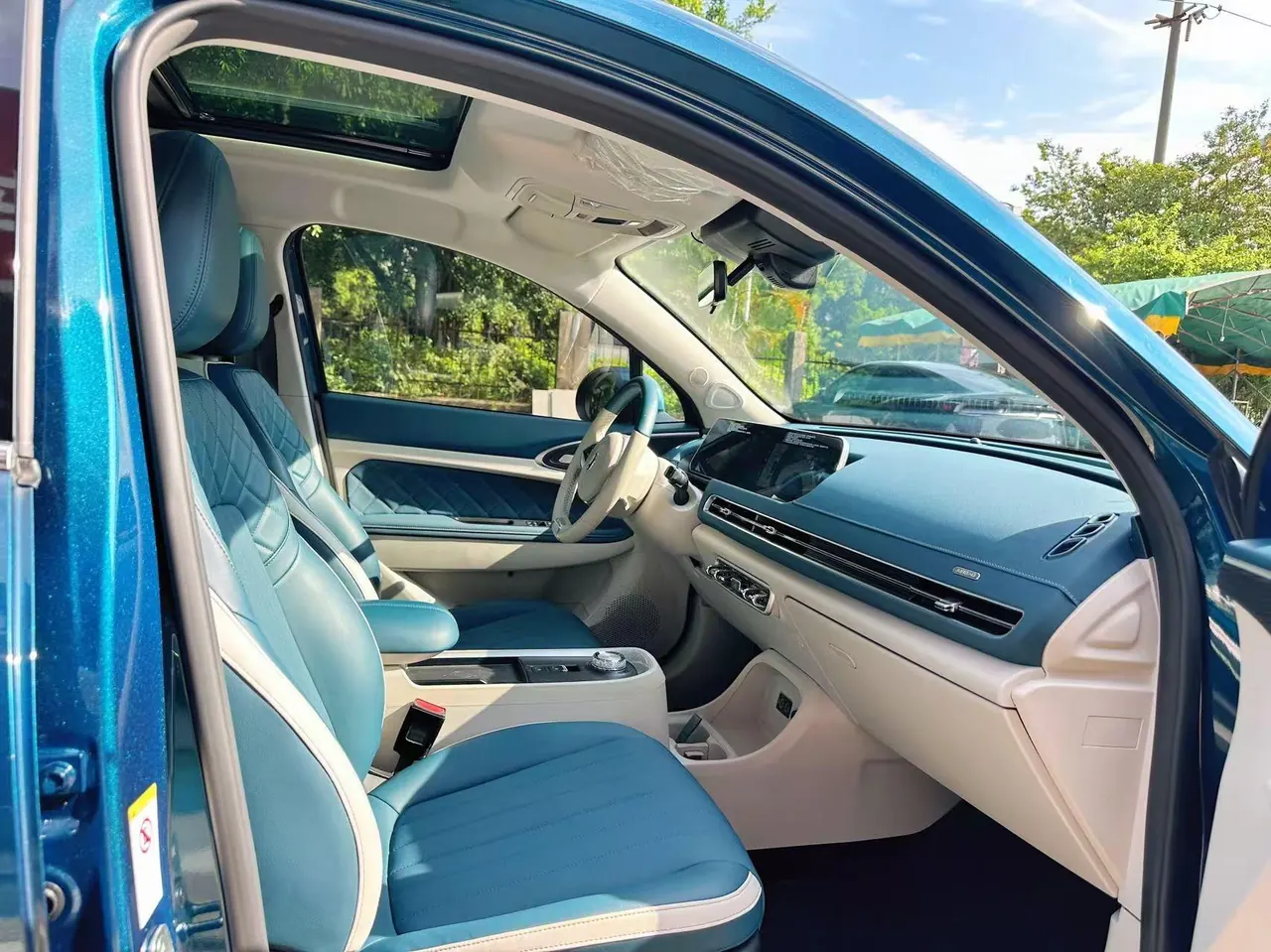 Ora 2022 Good Cats 400km Standard Endurance Luxury Ternary Lithium Automatic Gear 8