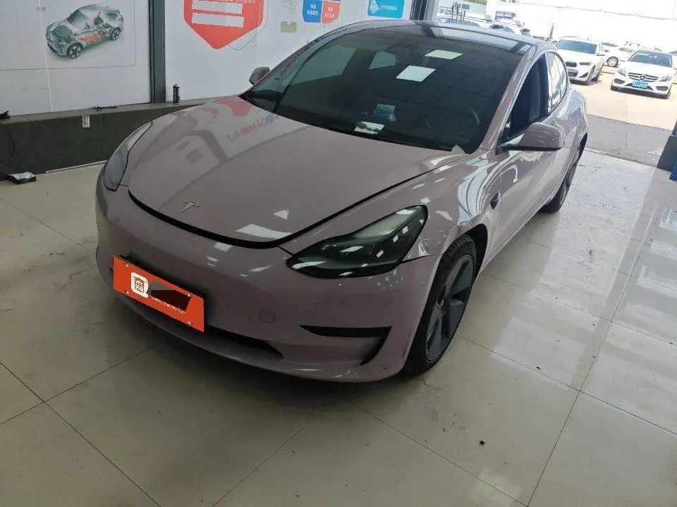 Tesla 2022 Model 3 rear-wheel drive version of automatic transmission - View 1