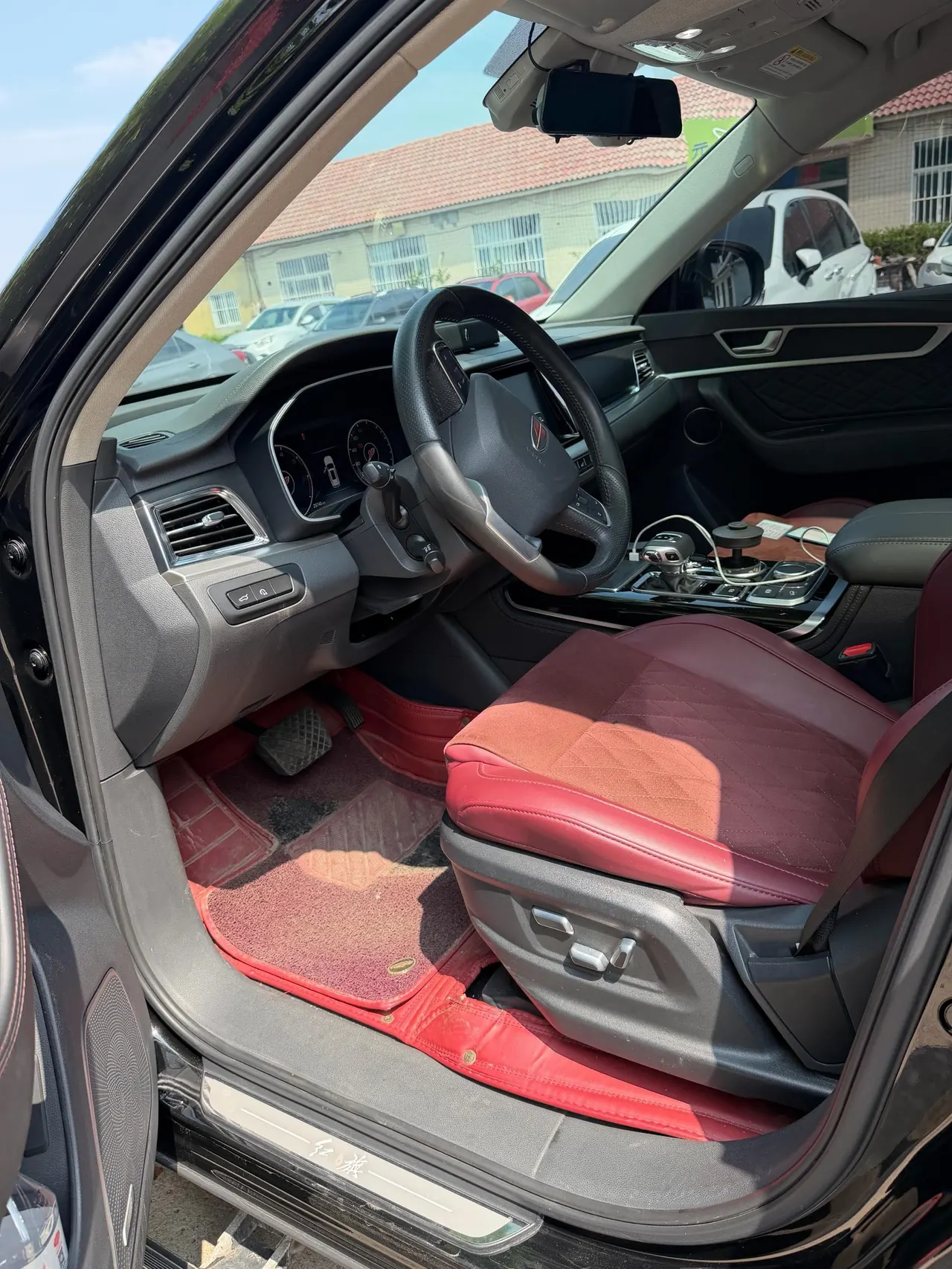 HongQi 2021 HS7 48V 2.0T Two-Drive Smart Union Flag Edition Automatic Gear 7