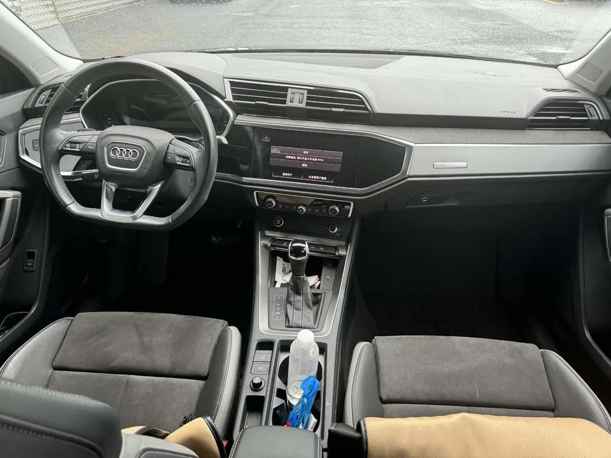 Audi 2022 Q3 1.4TFSI 35TFSI Fashion Dynamic Automatic 12