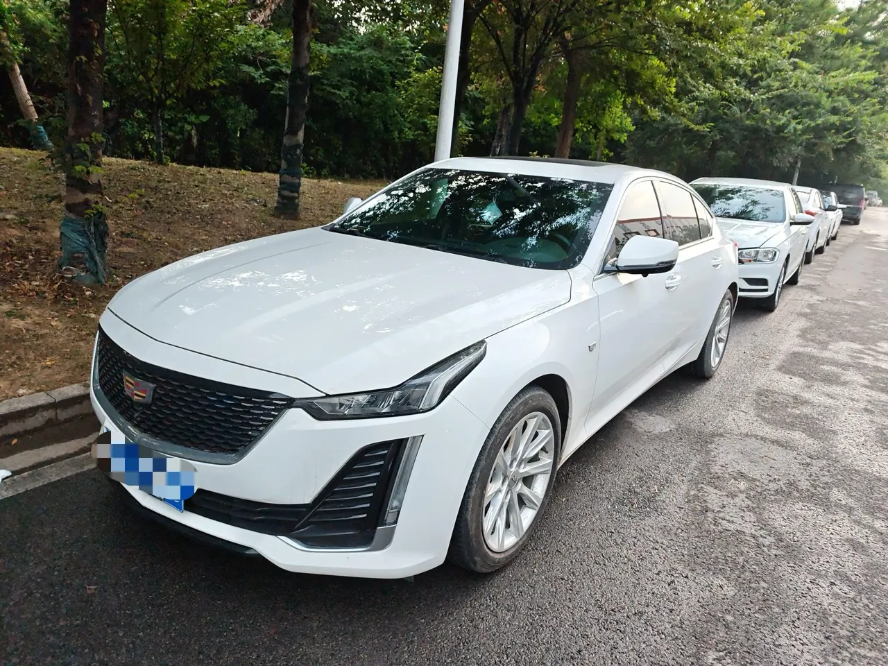 Open image lightbox: Cadillac 2020 CT5 2.0T 28T Technical (Modified) Automatic Gear