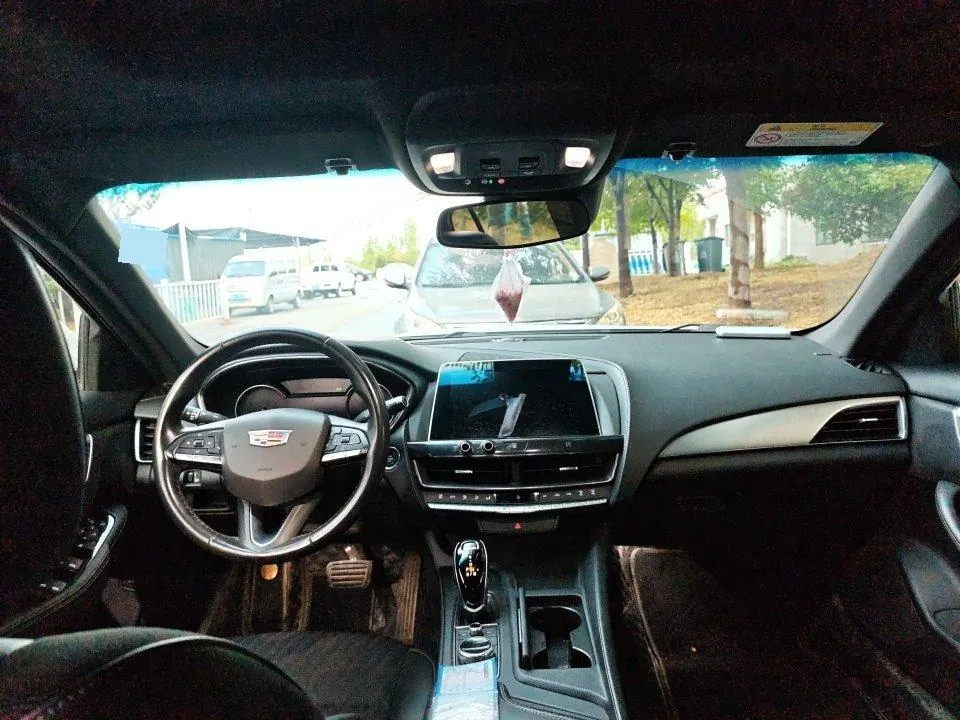 Cadillac 2020 CT5 2.0T 28T Technical (Modified) Automatic Gear 3