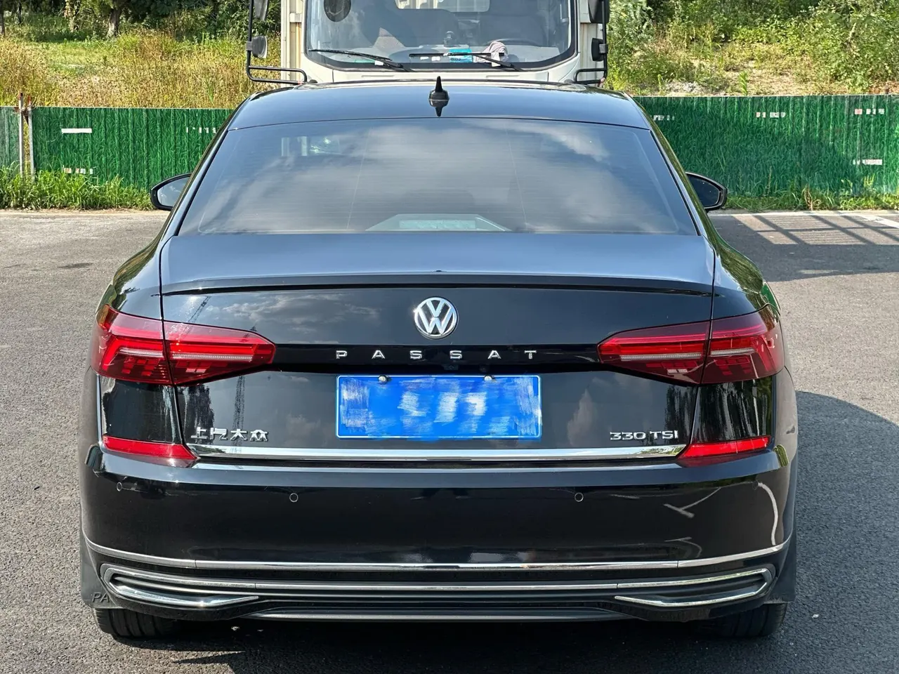 Volkswagen 2020 Passat 2.0TSI 330TSI Deluxe Edition Automatic 10