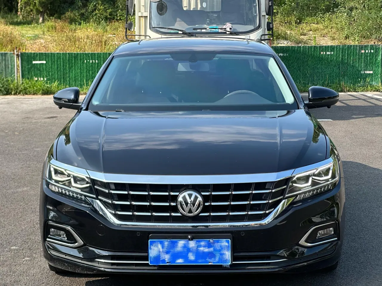 Volkswagen 2020 Passat 2.0TSI 330TSI Deluxe Edition Automatic 2