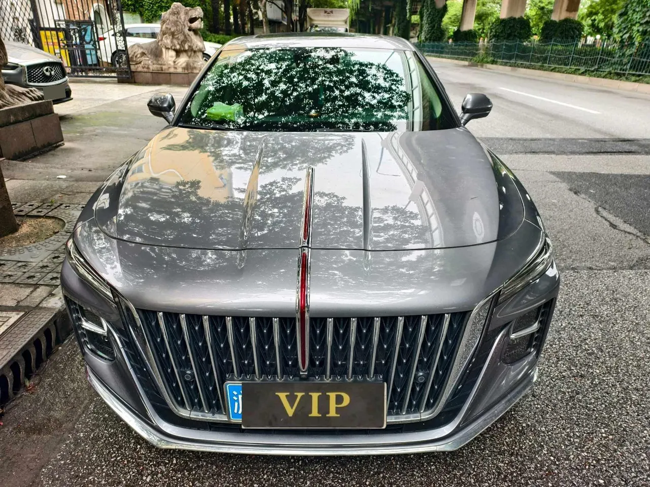 HongQi 2023 H5 2.0T Zhilian Qi Chang Edition Automatic Gear 4