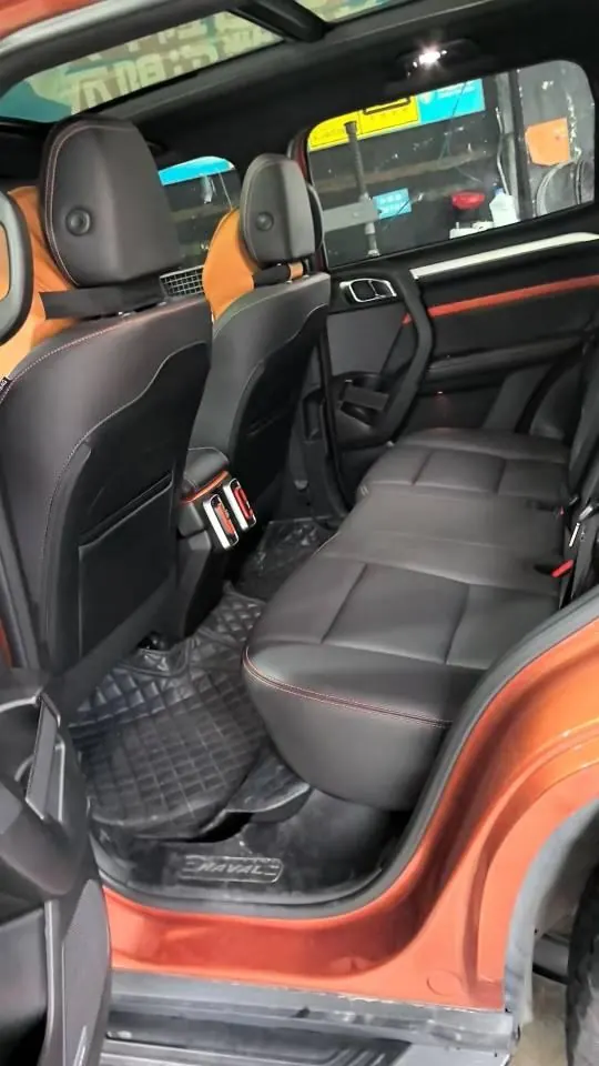 Haval 2022 big dog 2.0T 4-wheel drive asthma dog version automatic gear 3