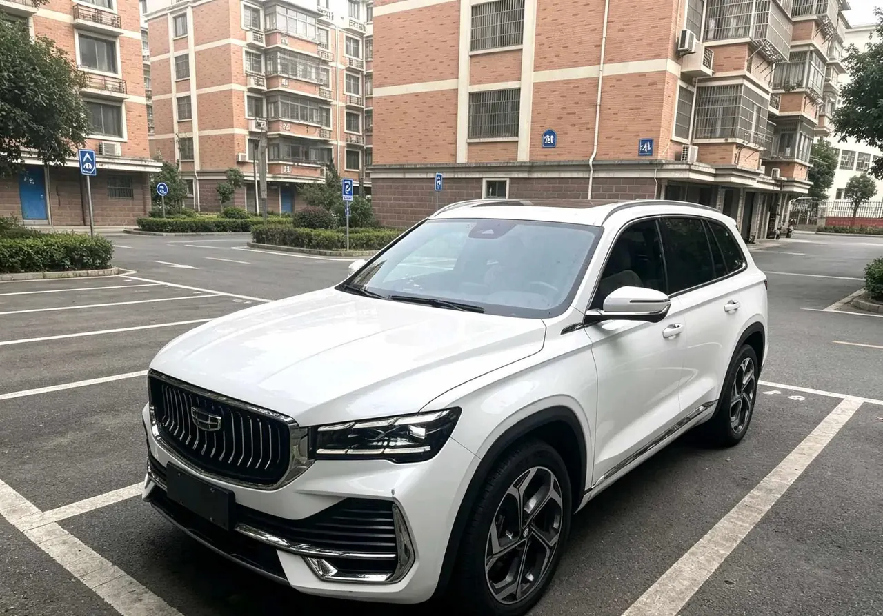 Geely 2021 XingyueL (Monjaro) 2.0TD EVO two-wheel drive smart automatic gear - View 1