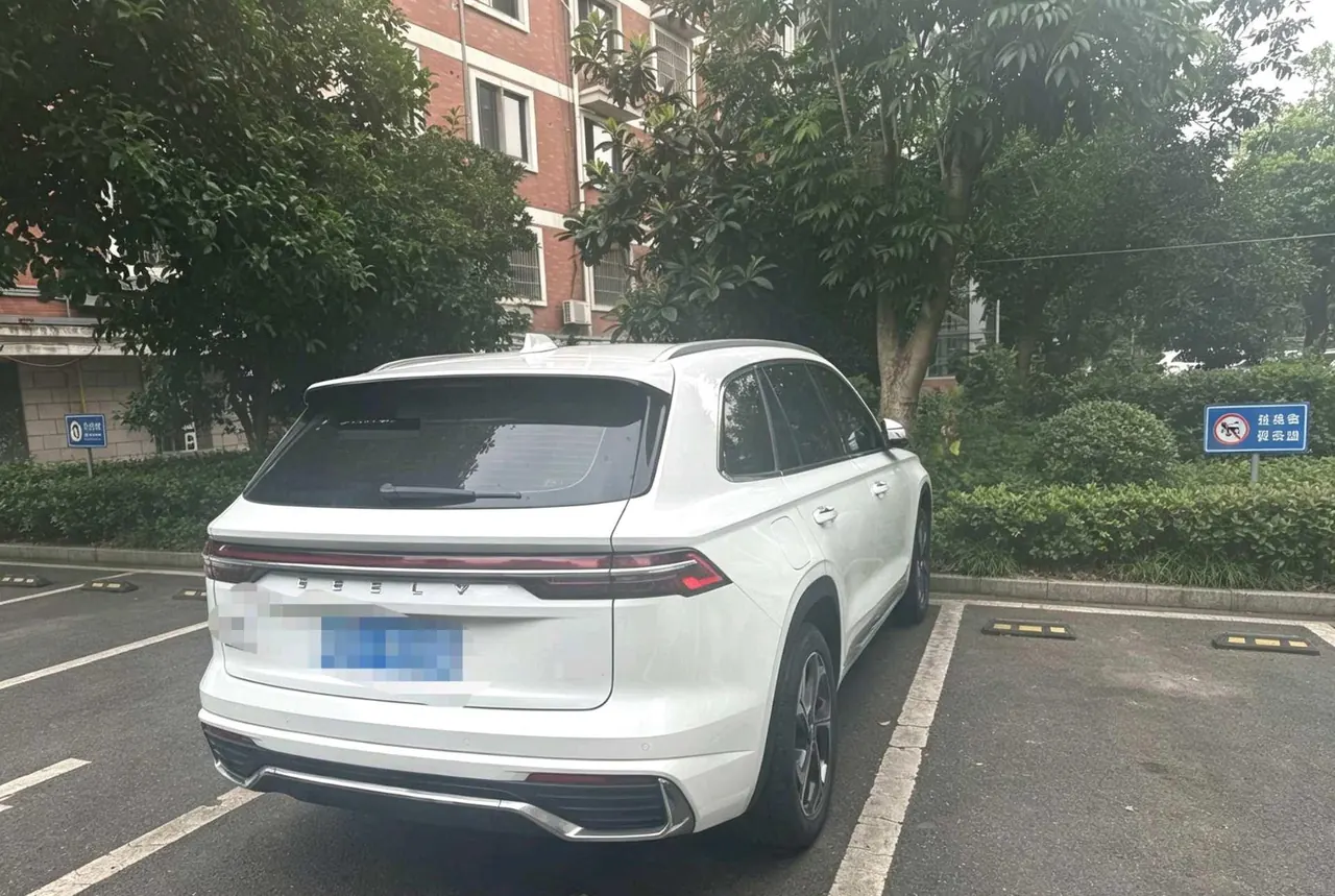Geely 2021 XingyueL (Monjaro) 2.0TD EVO two-wheel drive smart automatic gear 2