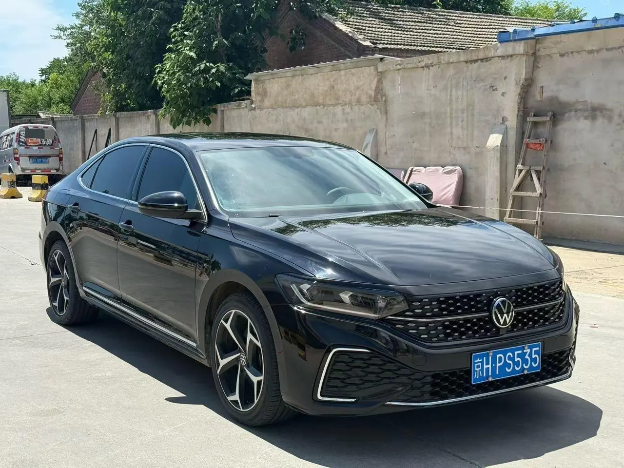 Volkswagen 2023 Passat 2.0TSI 330TSI Star Elite Edition (Modified) Automatic Gear 3