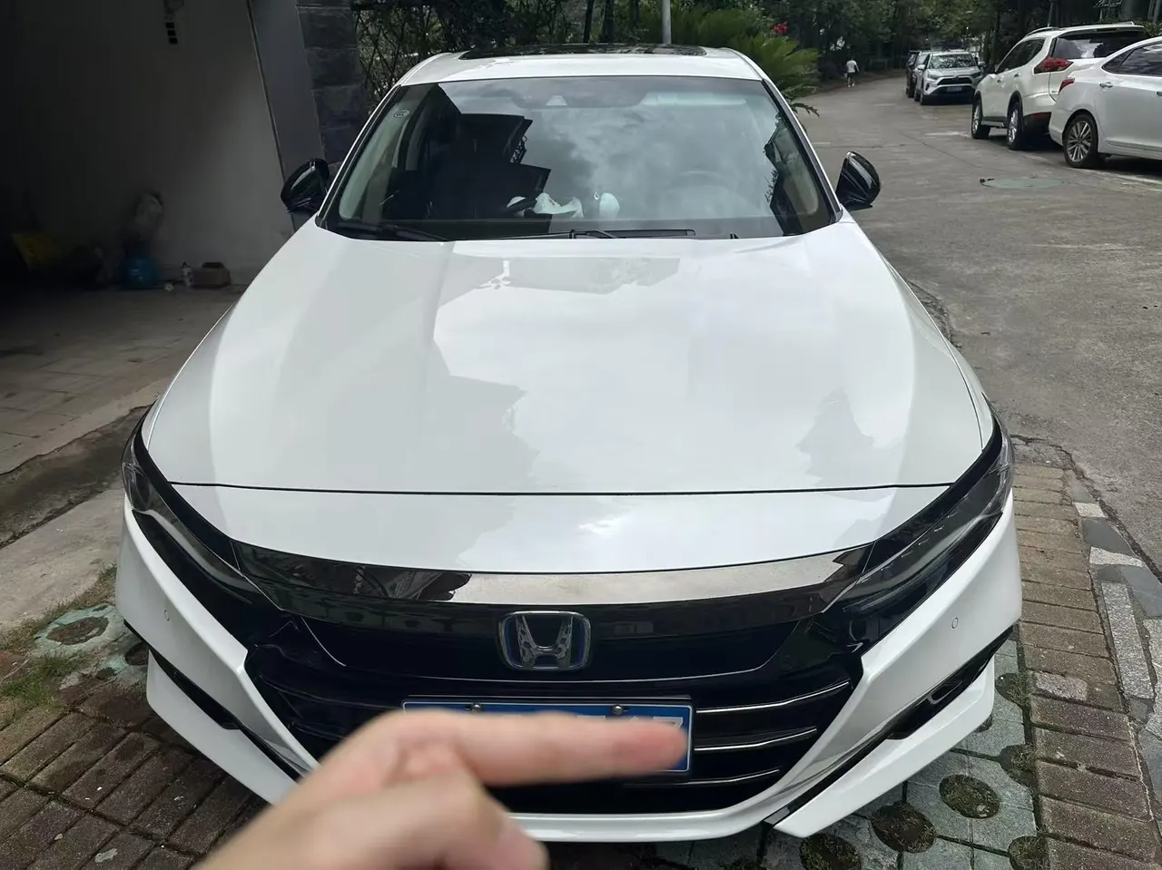 Open image lightbox: Honda 2022 10th Generation Accord Hybrid 2.0 Stepless Magic Night Reed Edition Automatic Gear