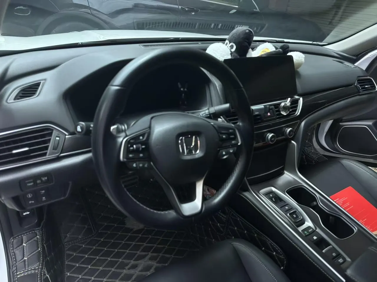 Honda 2022 10th Generation Accord Hybrid 2.0 Stepless Magic Night Reed Edition Automatic Gear 4