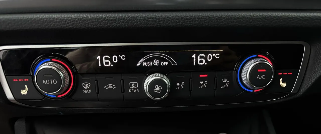 Audi 2022 Q3 1.4TFSI 35TFSI Fashion Dynamic Automatic 10