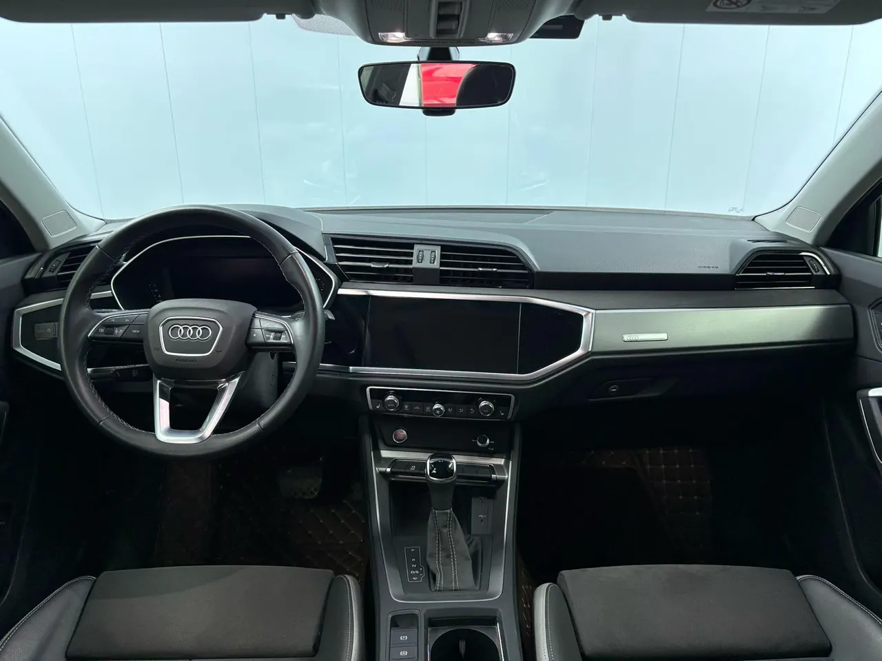 Audi 2022 Q3 1.4TFSI 35TFSI Fashion Dynamic Automatic 5
