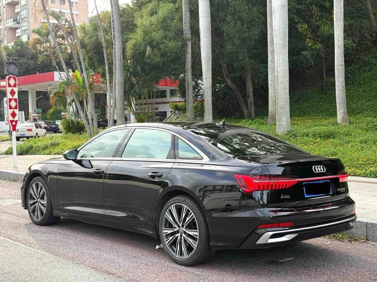 Audi 2021 A6L 48V 3.0TFSI 55TFSI Quattro enjoy dynamic automatic transmission 4