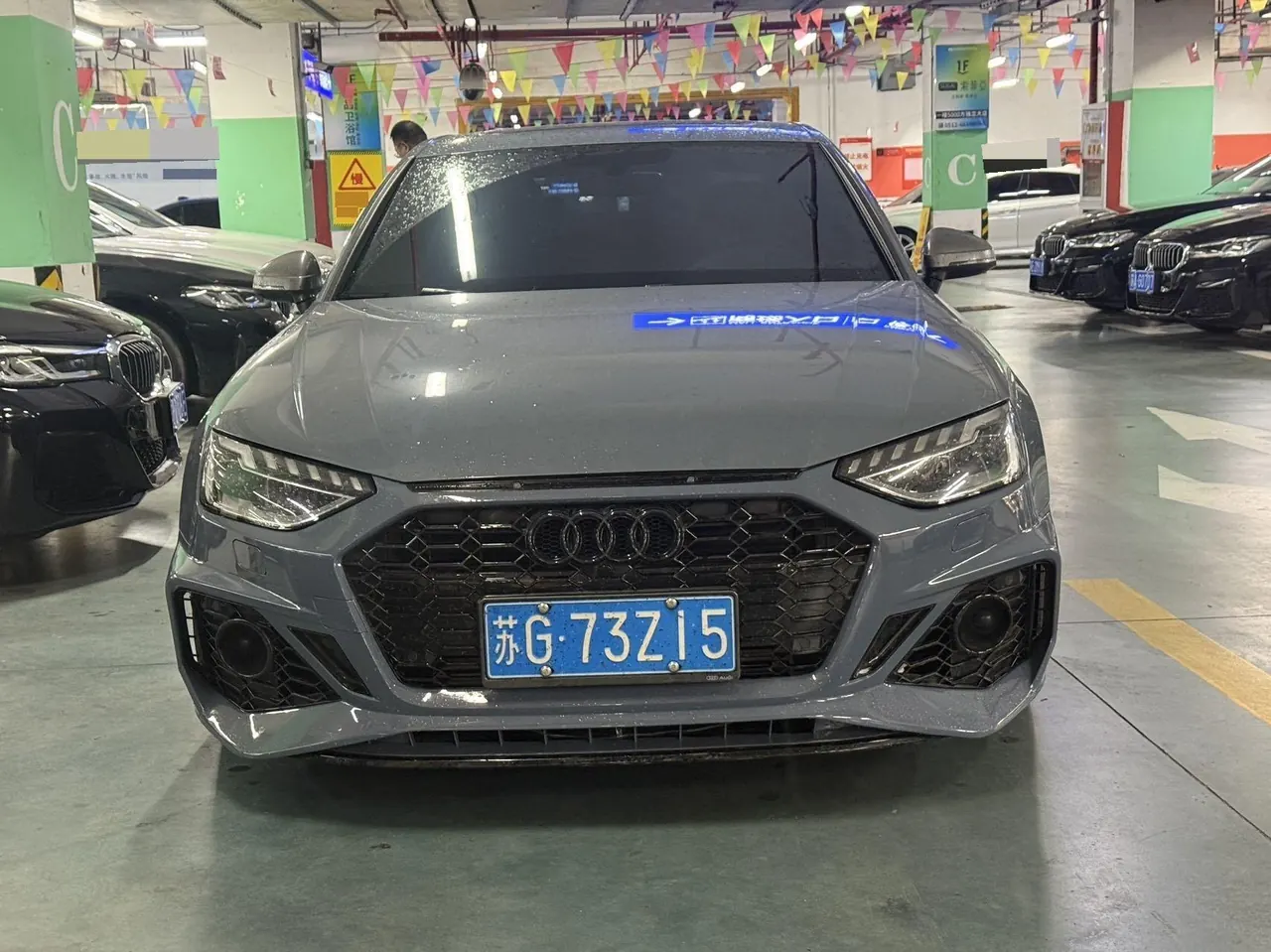 Audi 2022 A4L 2.0TFSI 40TFSI Quattro RS Kit Burning Speed Automatic 2