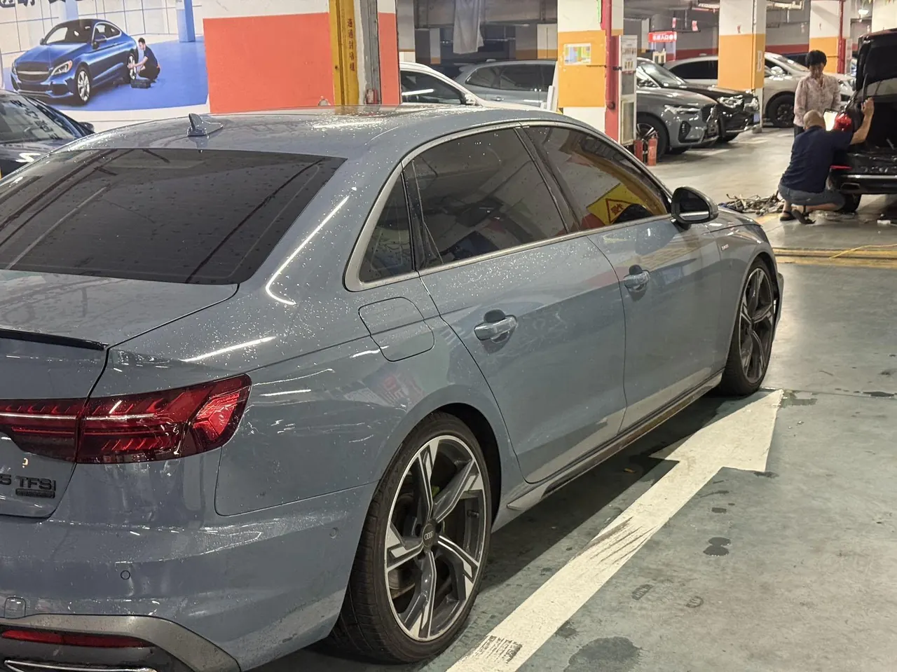 Audi 2022 A4L 2.0TFSI 40TFSI Quattro RS Kit Burning Speed Automatic 7