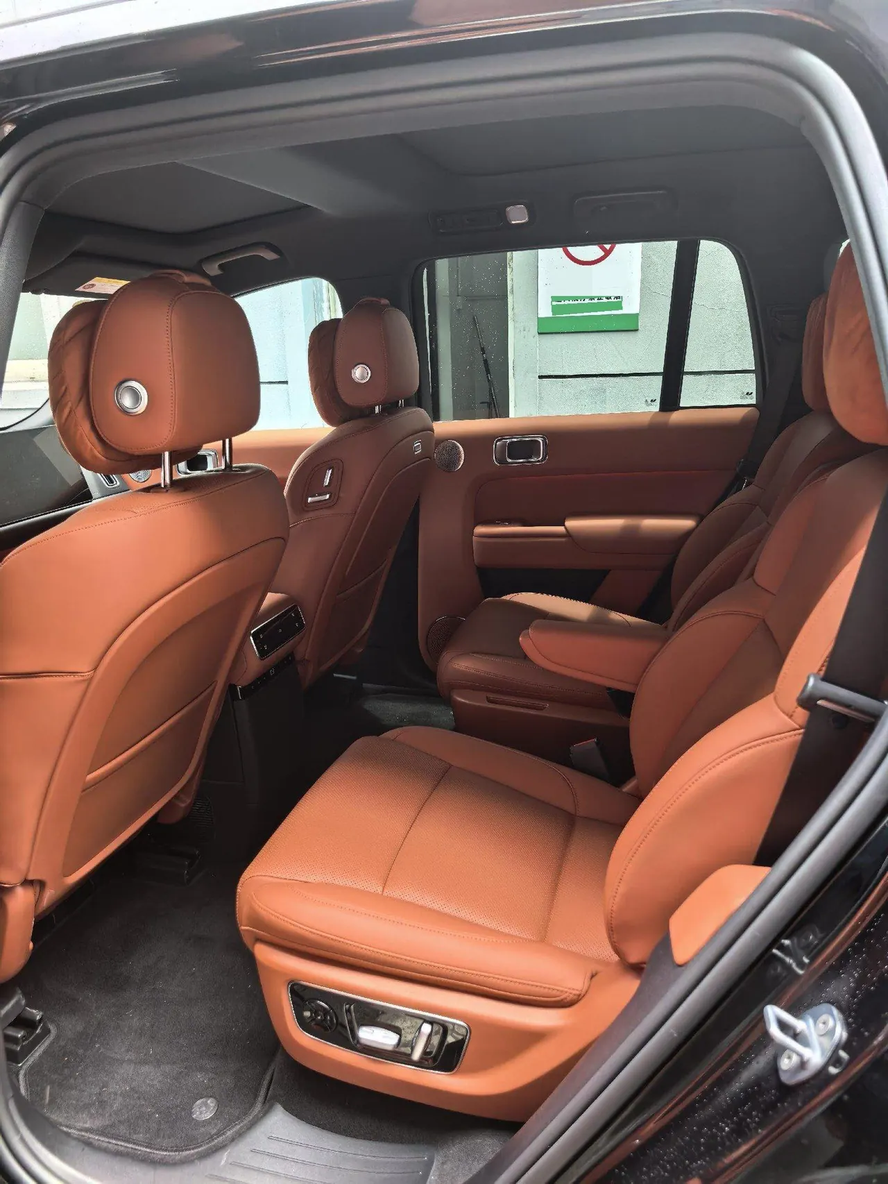 Li 2025 L8 Max Intelligent Rejuvenation Automatic Gear 3