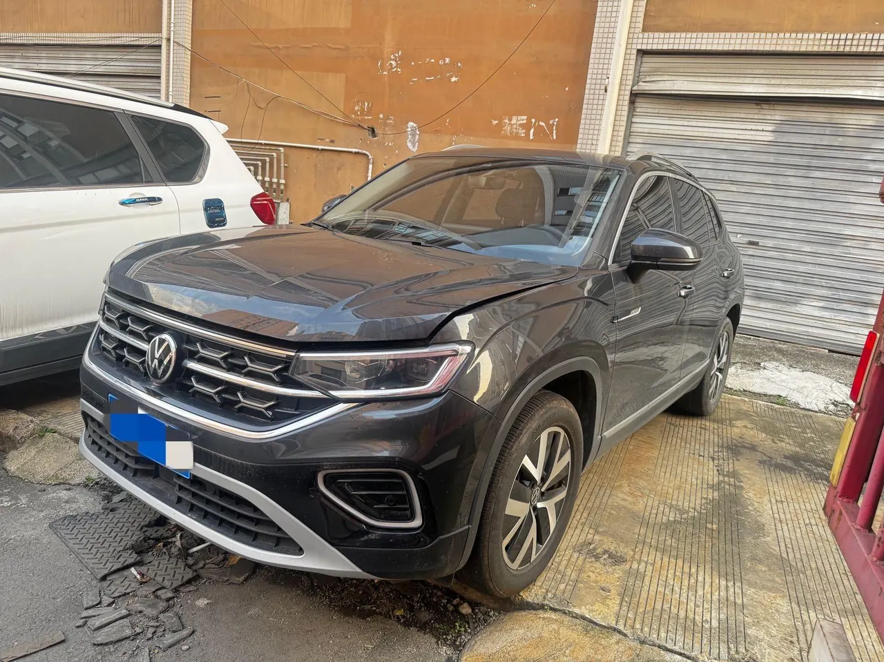 Volkswagen 2023 Tanyue 2.0TSI 330TSI Two-Drive Luxury Plus Advanced Edition Automatic Gear - View 1