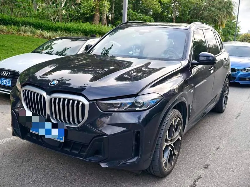 BMW 2023 X5 xDrive40Li 48V 3.0T exclusive M sports obsidian night suit automatic gear - View 1