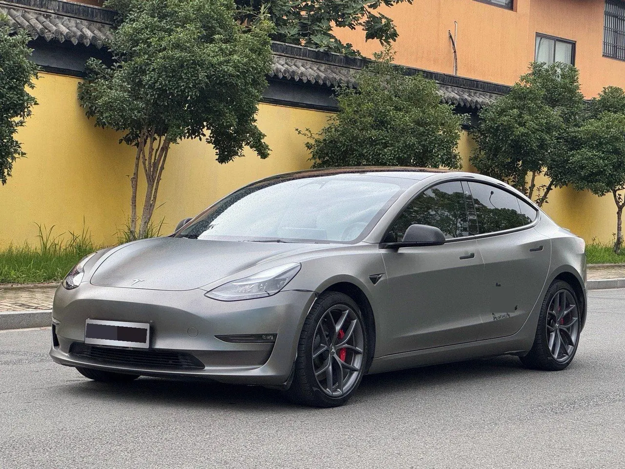 Tesla 2022 Model 3 Performance high-performance all-wheel drive automatic transmission - View 1