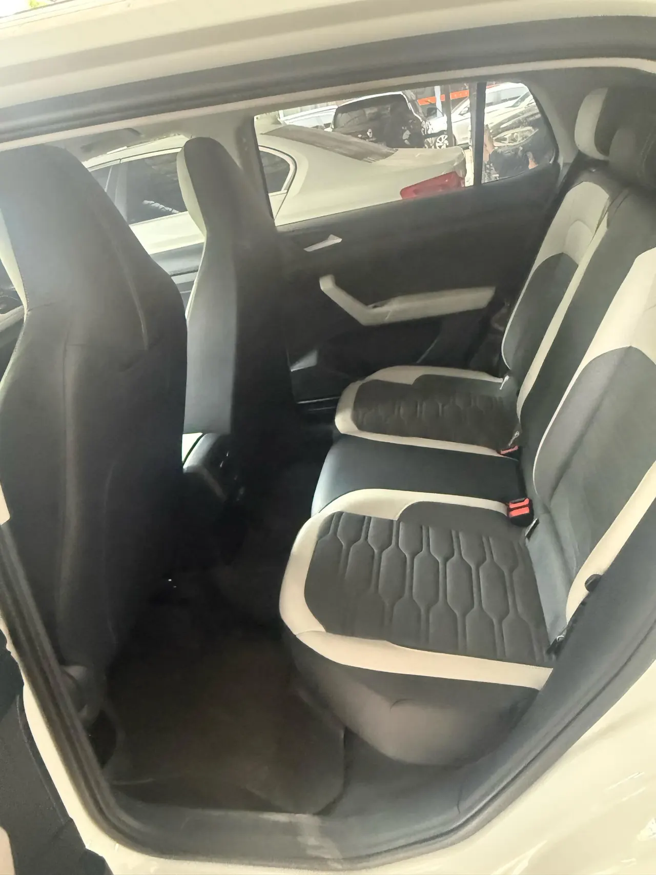 Volkswagen 2025 Tuyue New 1.5 Sharp Edition Automatic Gear 4
