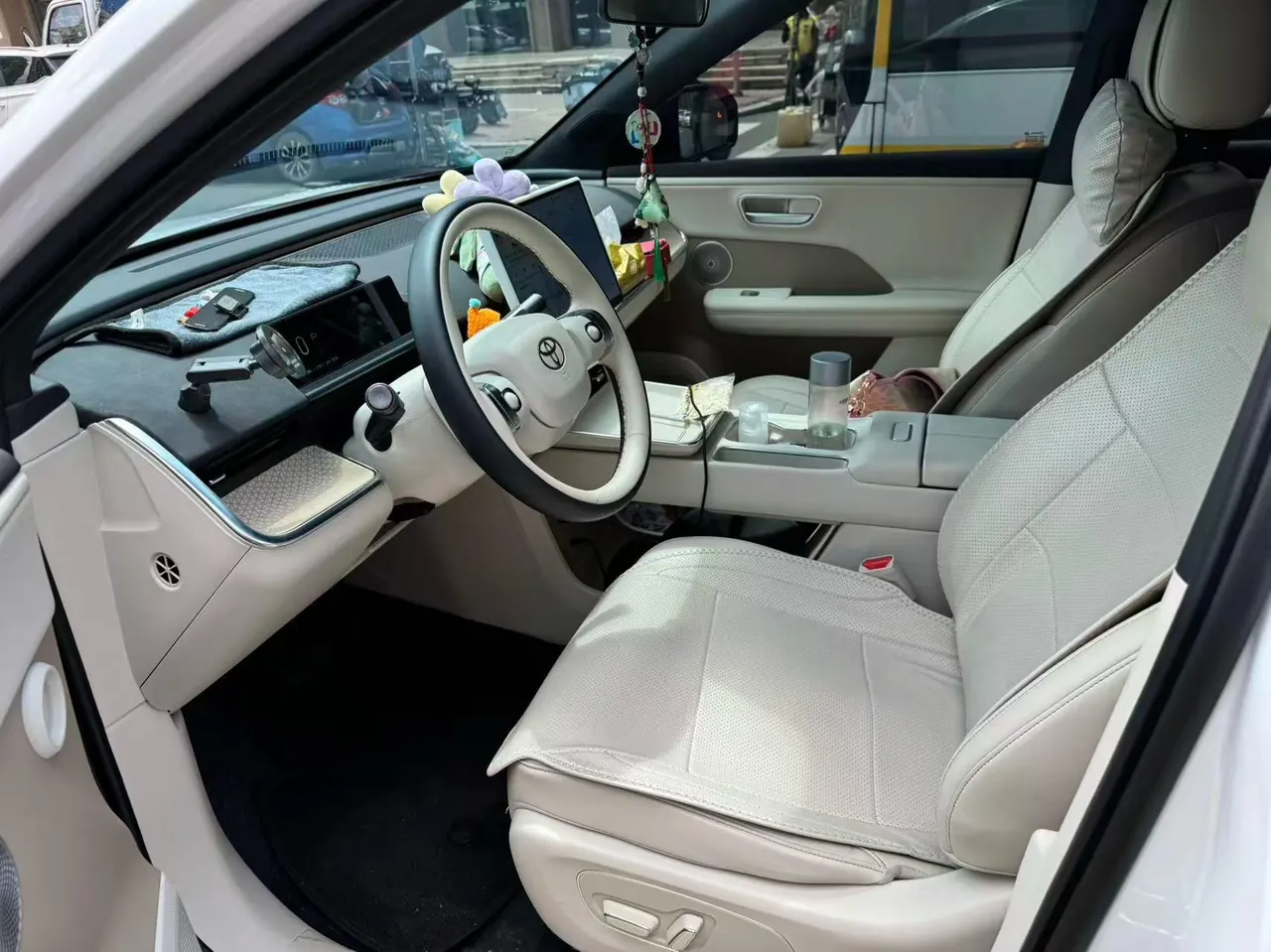 Toyota 2025 BZ3X 520 Pro Advanced Intelligent Driving Version Automatic Transmission 2
