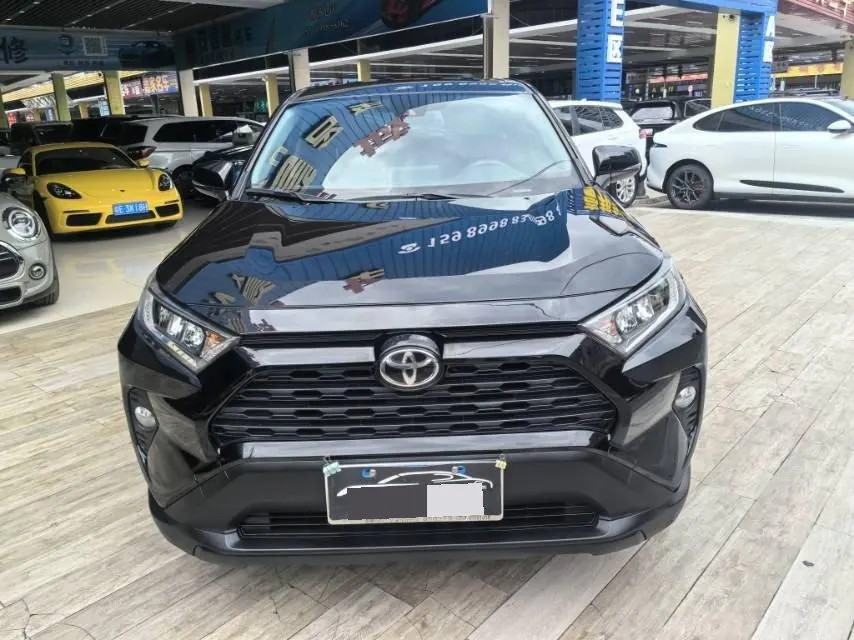 Toyota 2022 RAV4 Rongbo 2.0 Stepless Two-Drive Fashion Edition Automatic Gear 2