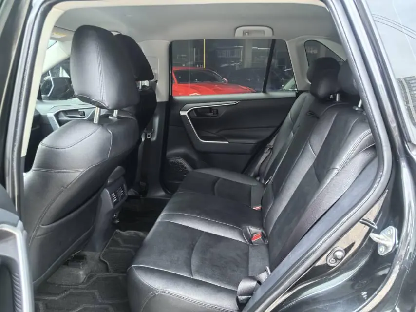 Toyota 2022 RAV4 Rongbo 2.0 Stepless Two-Drive Fashion Edition Automatic Gear 6