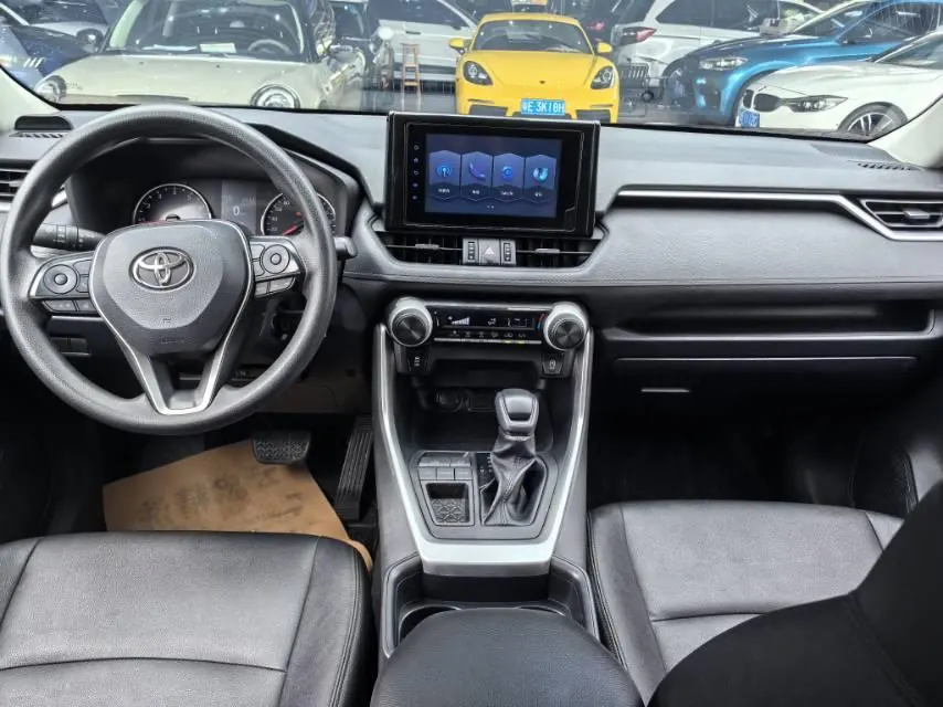 Toyota 2022 RAV4 Rongbo 2.0 Stepless Two-Drive Fashion Edition Automatic Gear 7