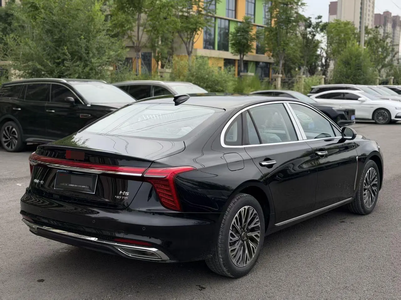 HongQi 2025 H5 2.0T Flag Chang 500000 Commemorative Automatic Gear 2