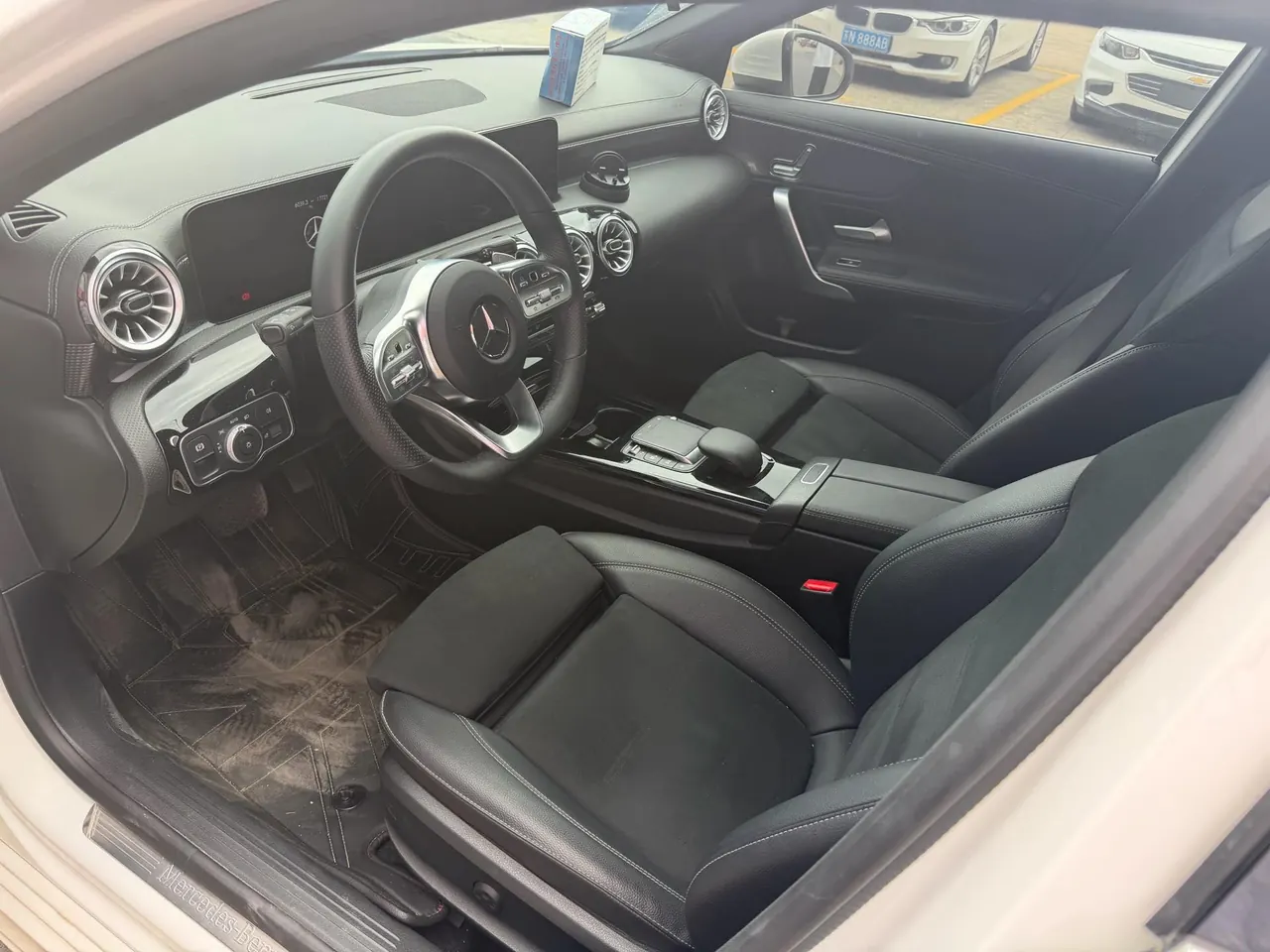 Mercedes Benz Class A 2022 A 200 L 1.3T Fashion (Change 3) Automatic 3